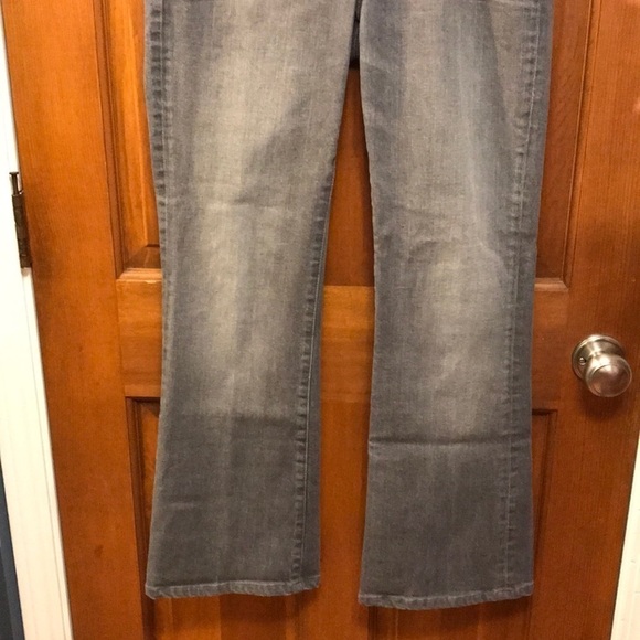 3/$25 Talbots Gray Signature Bootcut Jeans - Picture 3 of 8